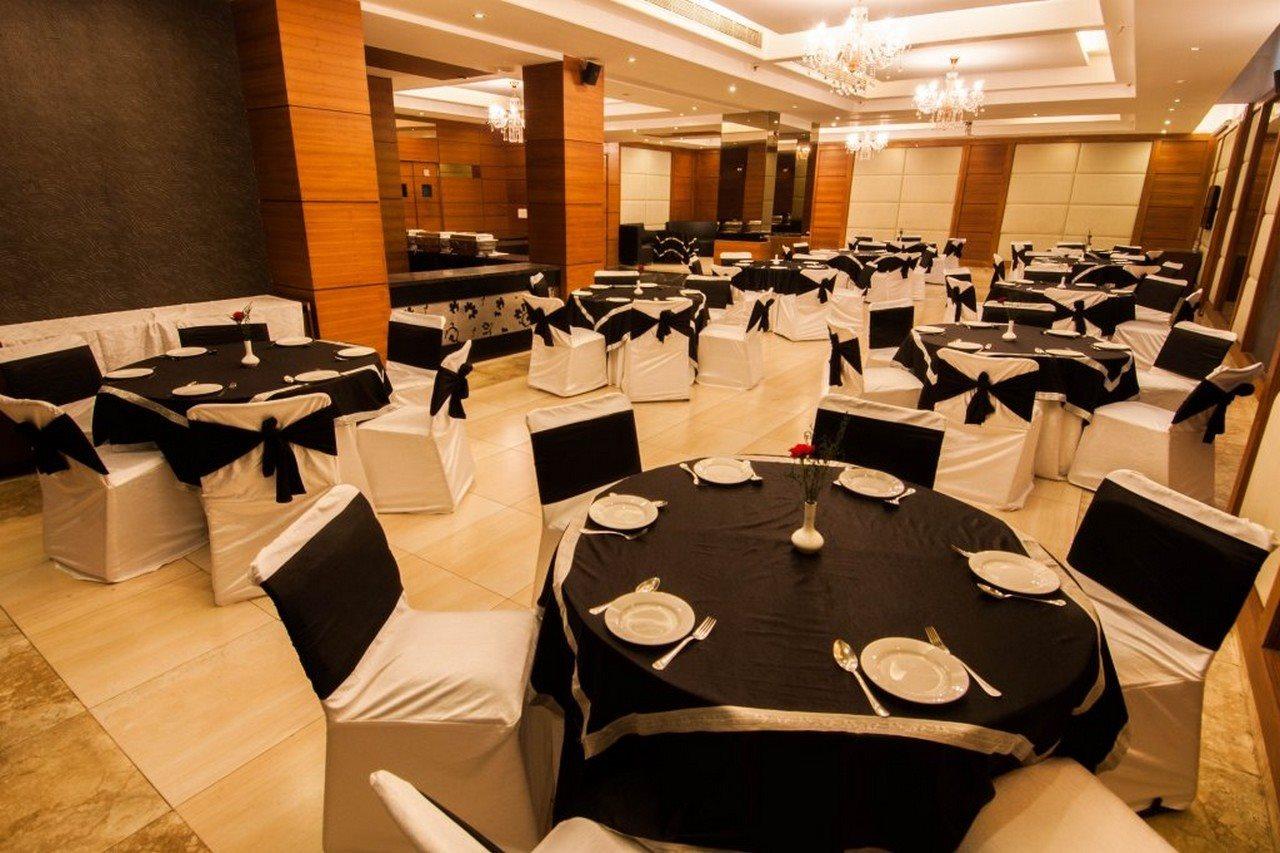 Hotel Africa Avenue Gk - 1 à New Delhi Extérieur photo